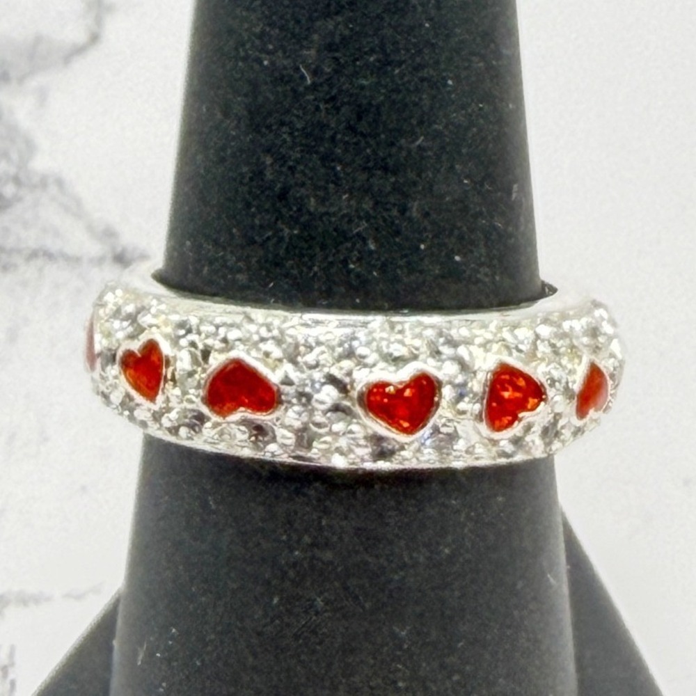 Red Heart Eternity Band Ring Silver Tone Rhinestone Size 8 VIDEO